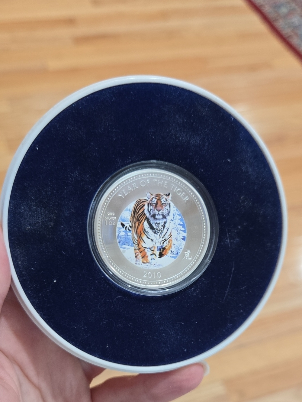 Year of the Tiger 2010 Collectible 1 Oz 999 Silver Coin Display in Navy Velvet